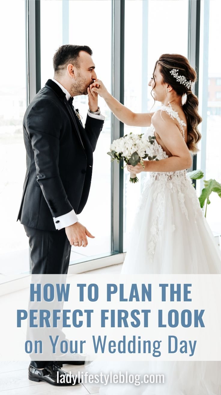 First Look at Your Wedding